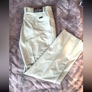 NWT Greg Norman Mens Golf Pants